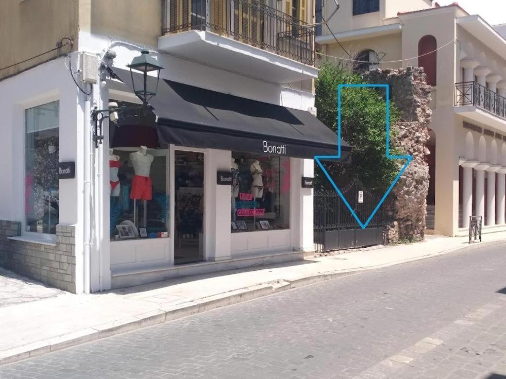 Nafpaktos Apartment And Studios In Port Extérieur photo